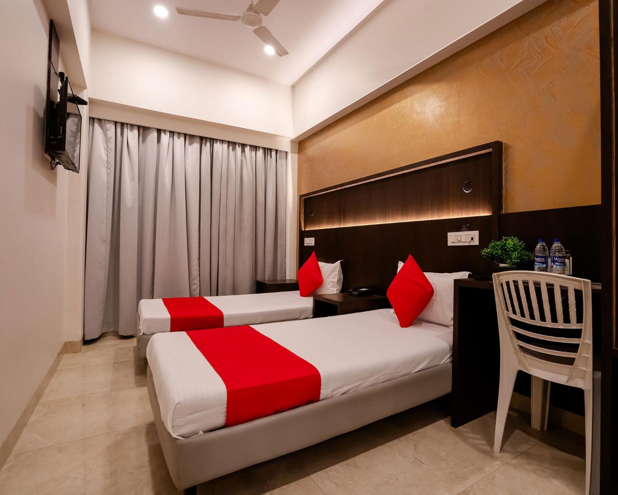 Hotel Grand Seasons- Нави Мумбаи Экстерьер фото